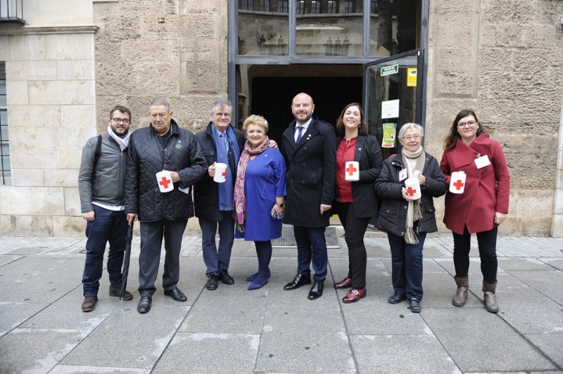Día de la Banderita de Cruz Roja a favor de la infancia