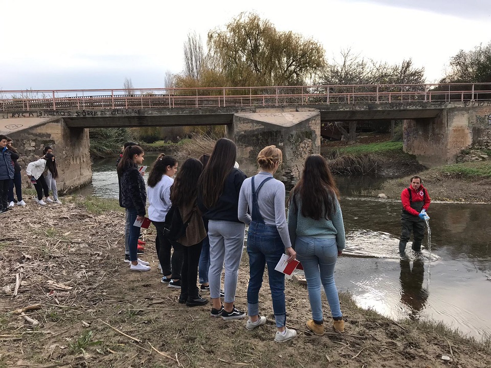 Cruz Roja pone en marcha “Moviéndonos por el río” para velar por el ecosistema del río Turia
