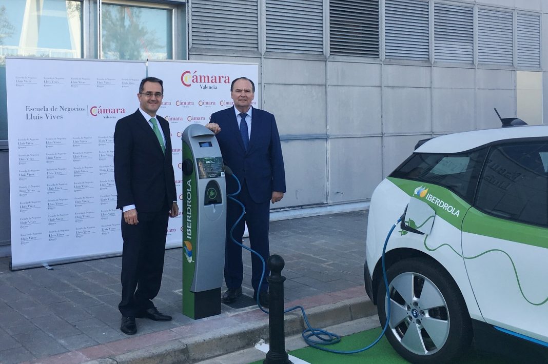 La Cámara de Comercio de Valencia confía en Iberdrola para impulsar la movilidad sostenible