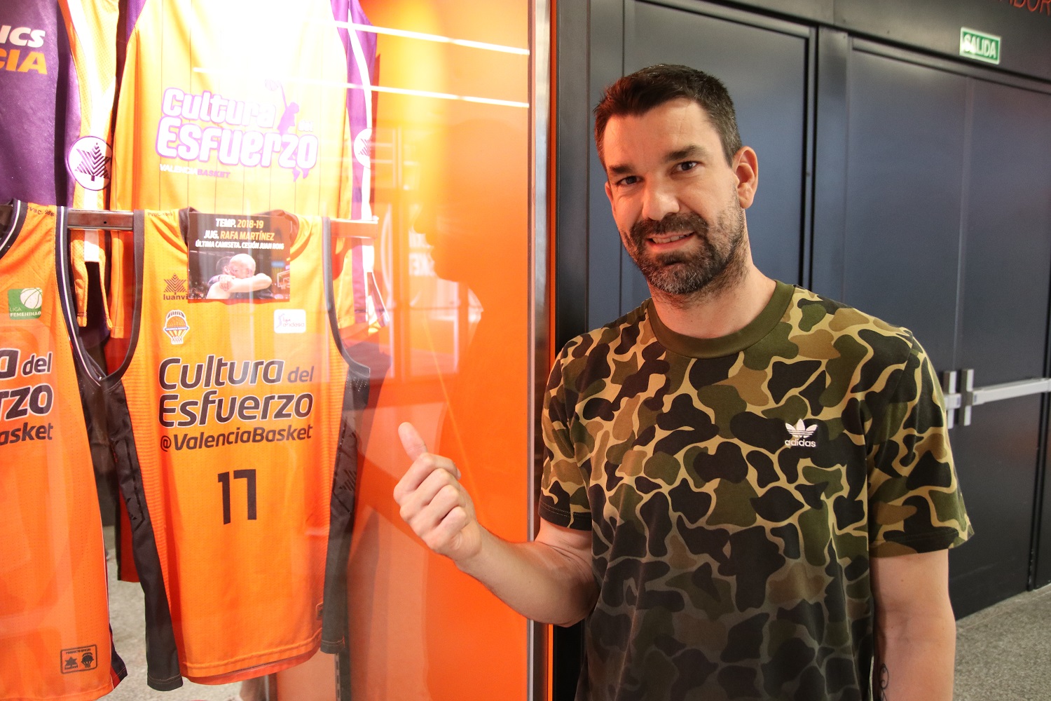 Rafa Martínez: “Sólo con que un niño de L’Alqueria me tenga como ejemplo, me llena muchísimo”