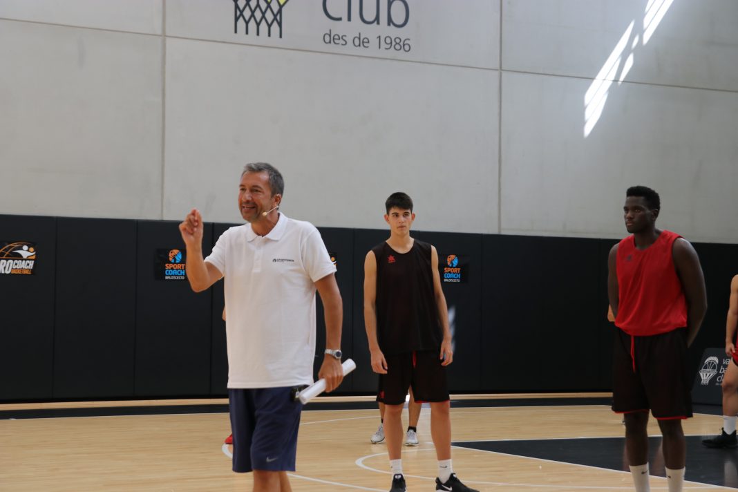 Luca Banchi: “L’Alqueria convertirá a Valencia en una referencia en el baloncesto mundial”