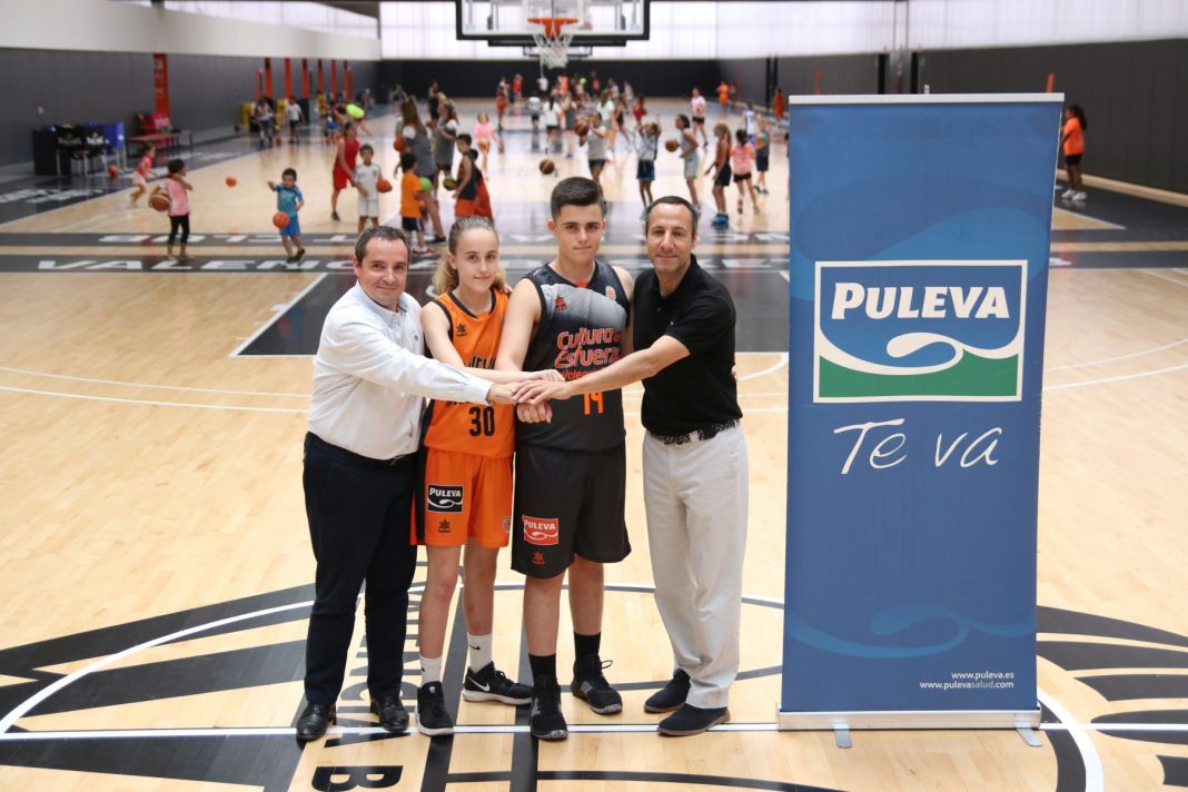 Puleva premia el desarrollo de los jugadores de la Escuela de Valencia Basket