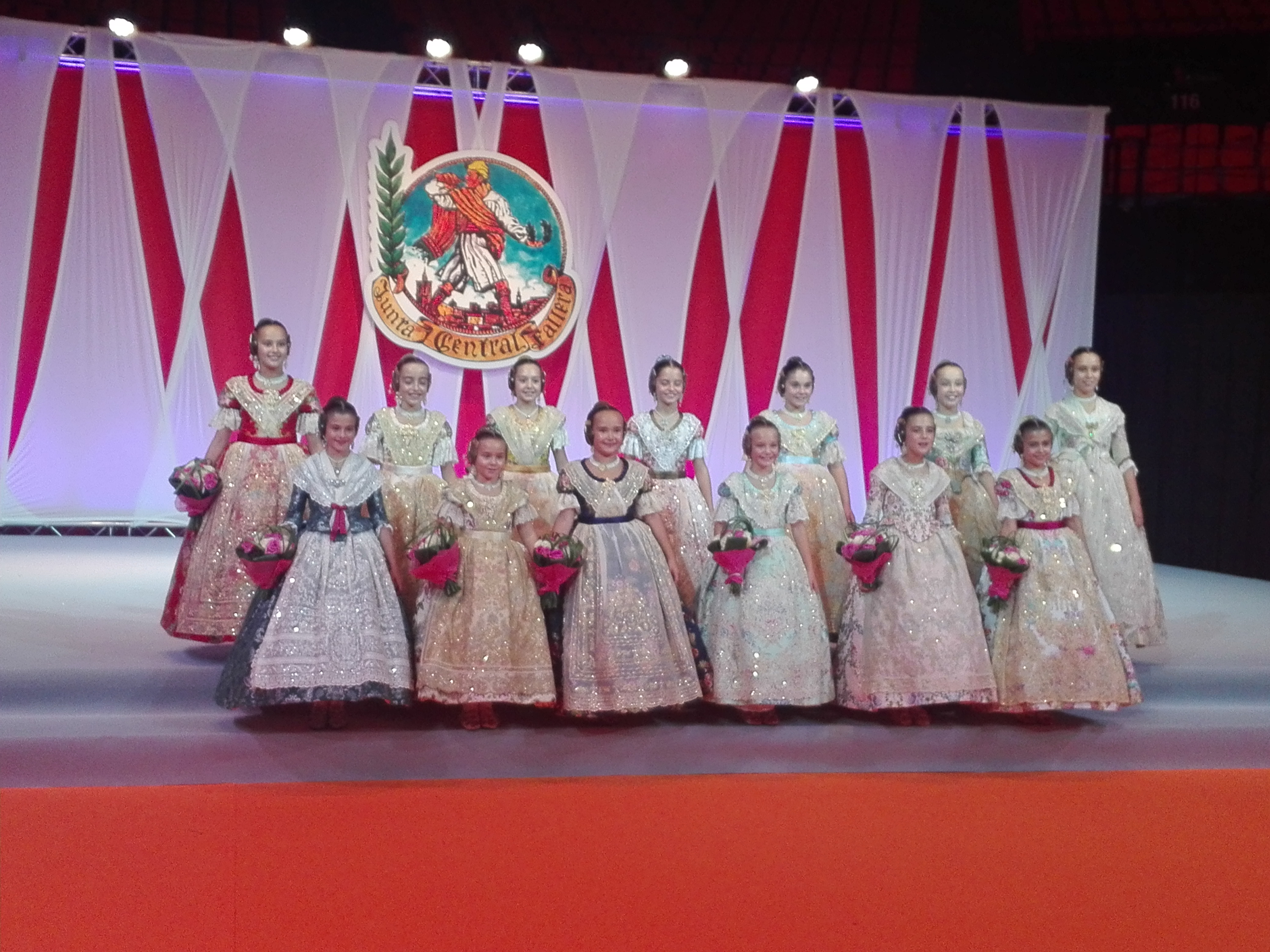 La preselección de las Cortes de Honor de las Falleras Mayores de Valencia 2023 se cambia al viernes 30 de Septiembre