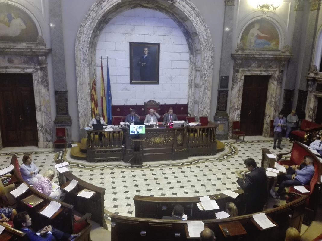 Valencia aplaza los tributos municipales por el Coronavirus