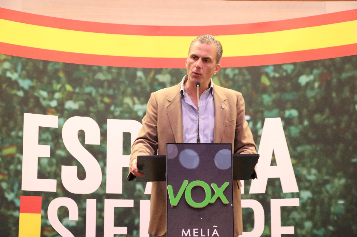 Javier Ortega Smith realiza un acto preelectoral en Valencia, en el Hotel Meliá, ante cerca de mil personas.