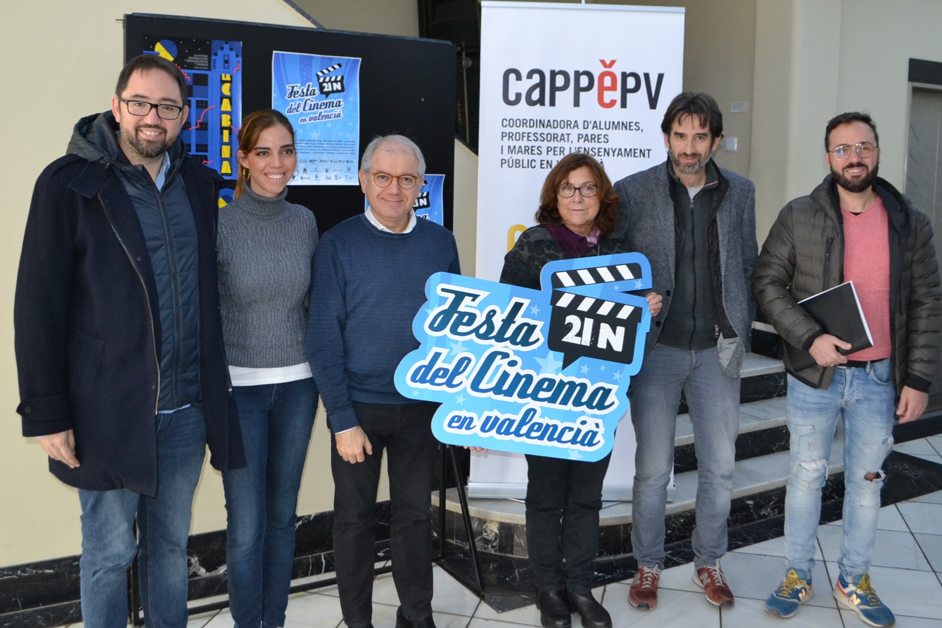 "Festa del cinema en Valencià" de la catalanista Escola Valenciana patrocinada por la Generalitat de Catalunya