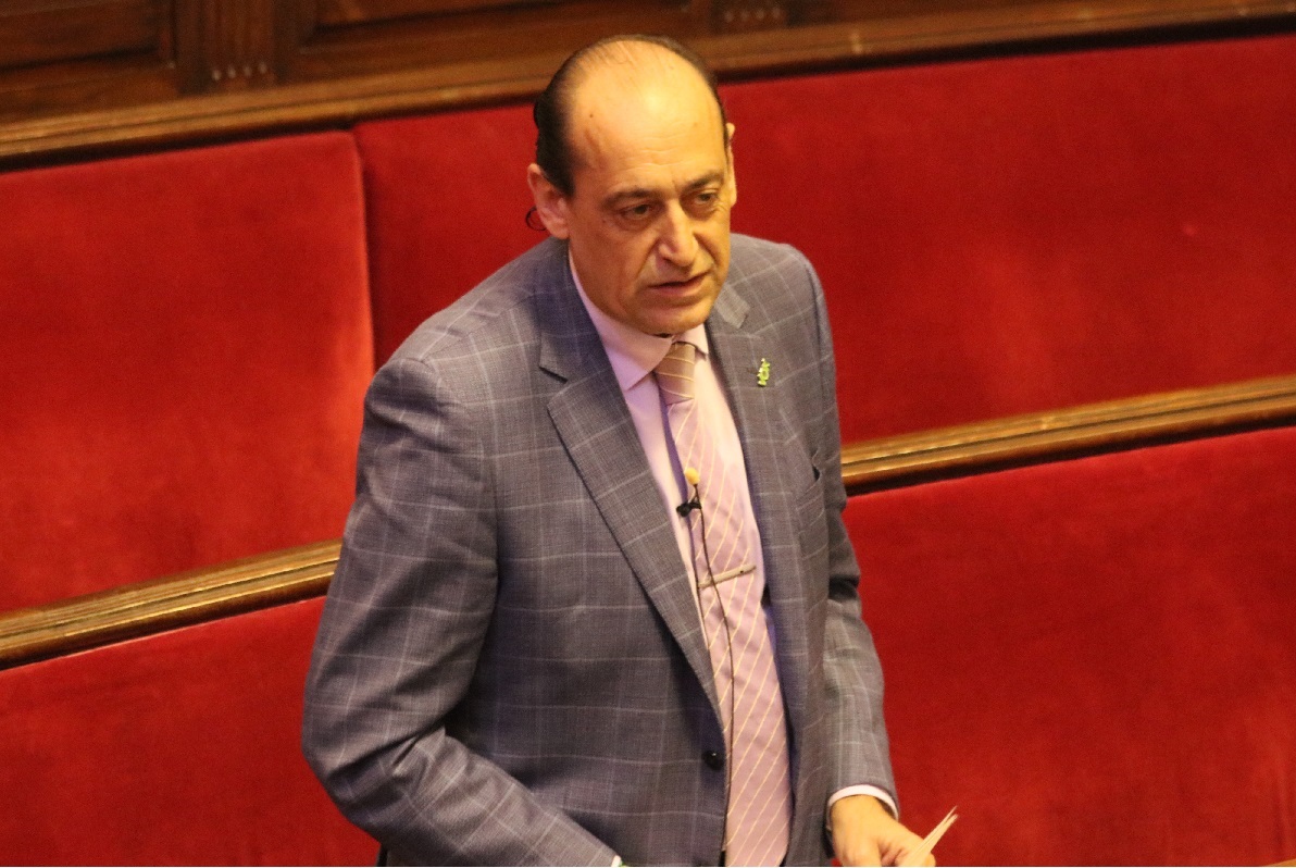 Vicente Montañez denuncia el absoluto descontrol en la EMT Valencia