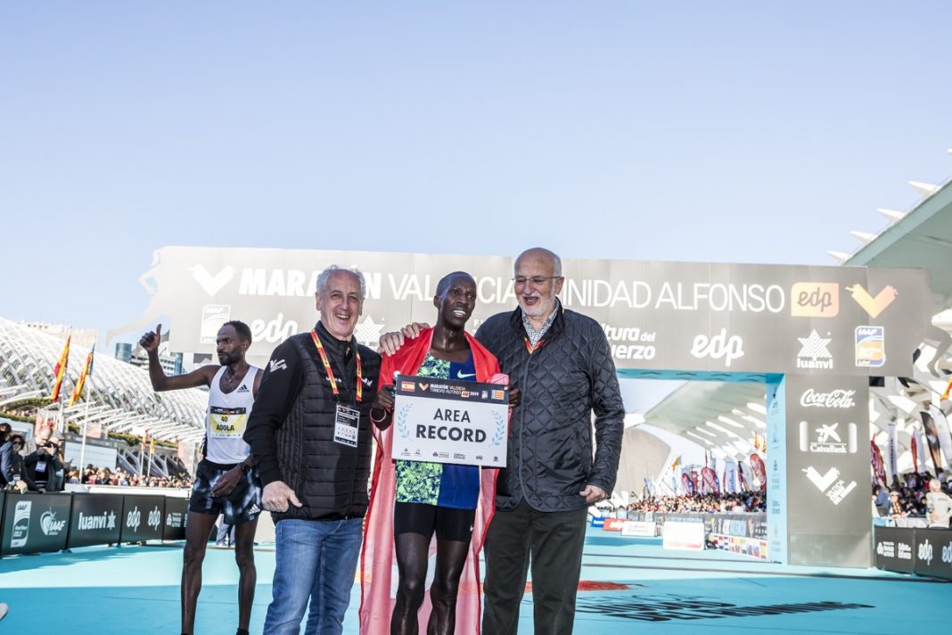 Maratón Valencia bate sus propios récords y se sitúa en el sexto más rápido del mundo