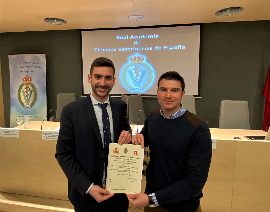 La Real Academia de Ciencias Veterinarias de España premia un Trabajo Fin de Grado de la CEU UCH