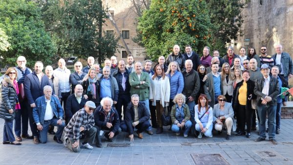Vicente Montañez concejal de VOX del Ayuntamiento de Valencia en apoyo a los agricultores valencianos
