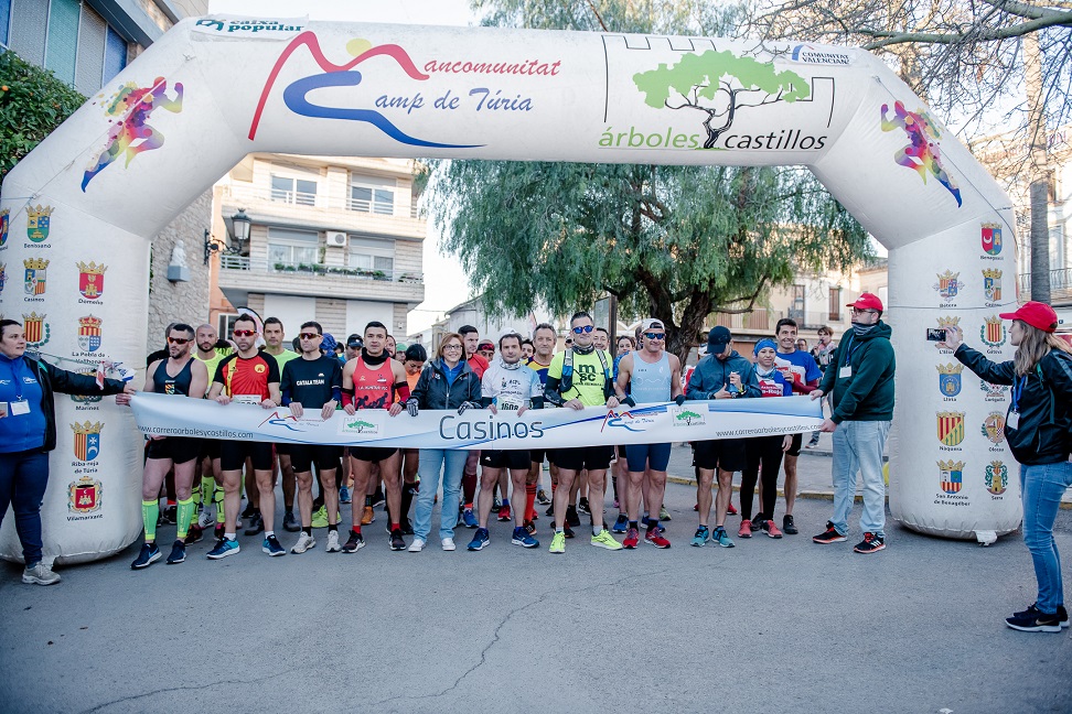 Edeta se impone en la carrera de los árboles y los castillos