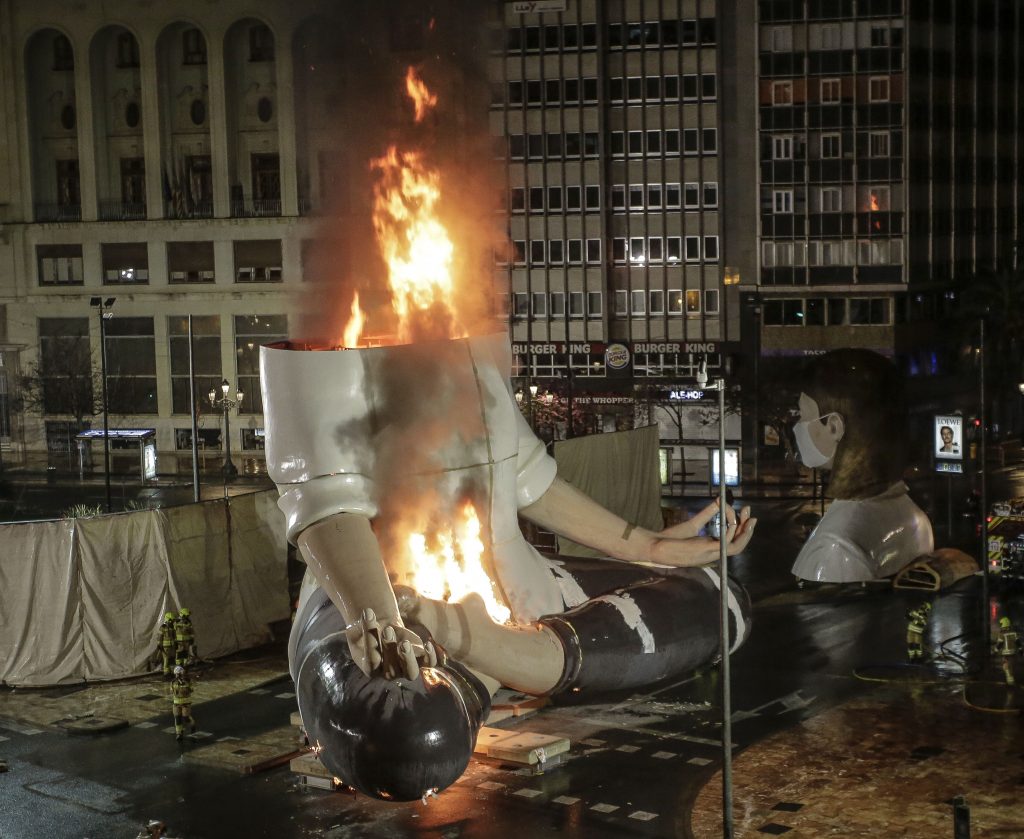 Seguirán las restricciones y el toque de queda que marcarán las Fallas light de Septiembre