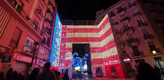 Falla Cuba Literato Azorín Iluminación