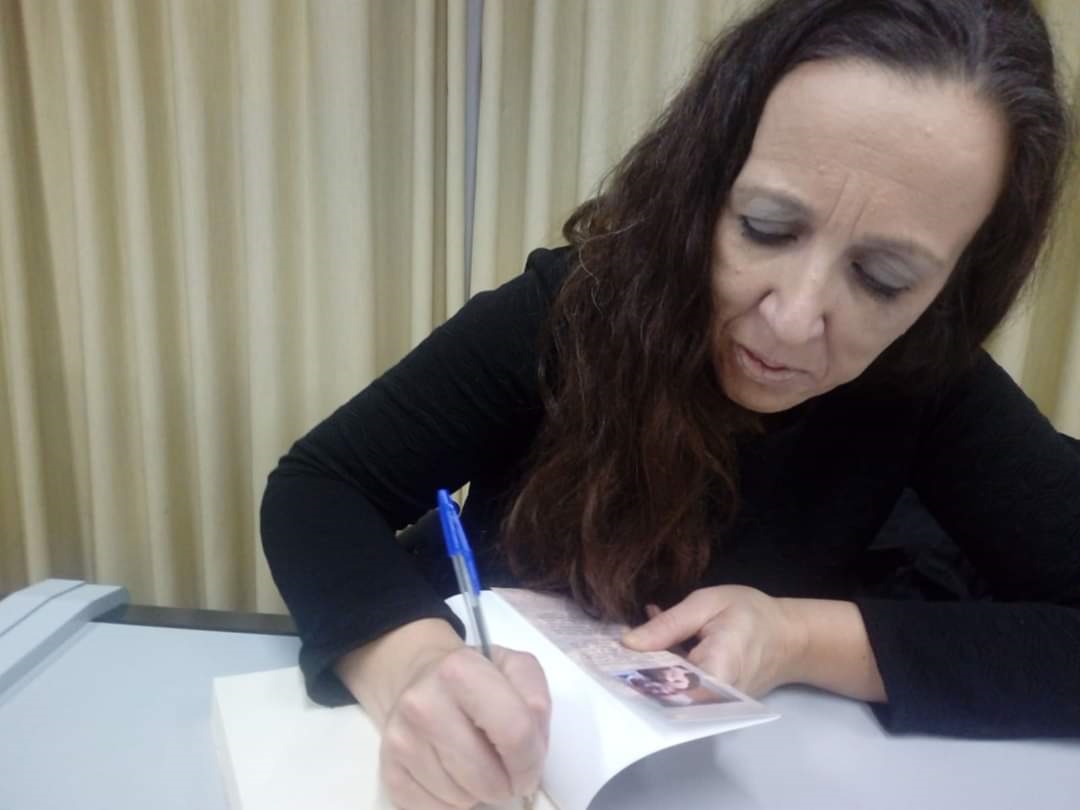 Alicia Giner Casino "España Invadida por el Coronavirus"