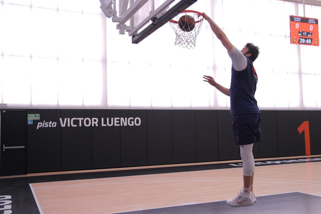 Valencia Basket realiza su tercera jornada de entrenamientos en L’Alqueria del Basket
