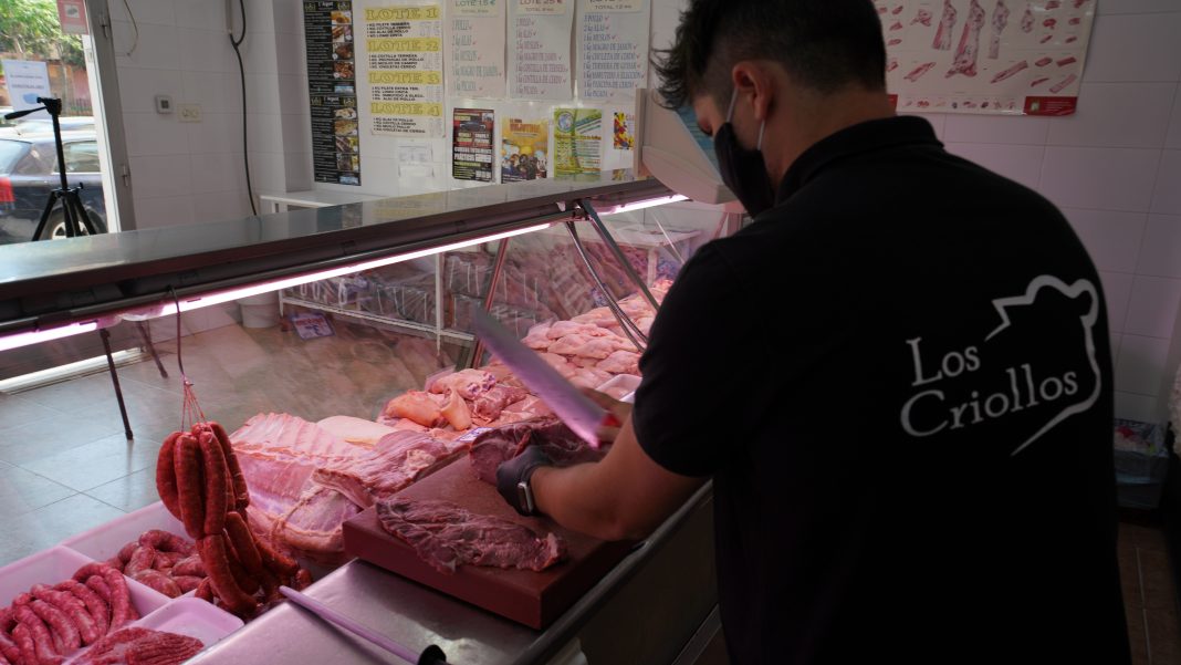 Carnicería argentina Los Criollos, todo para tu parrillada de carne con productos de elaboración artesana propia