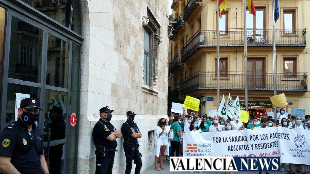 Alivio y Decepción. Comunicado del Sindicato Médico y el Comité de Huelga MIR
