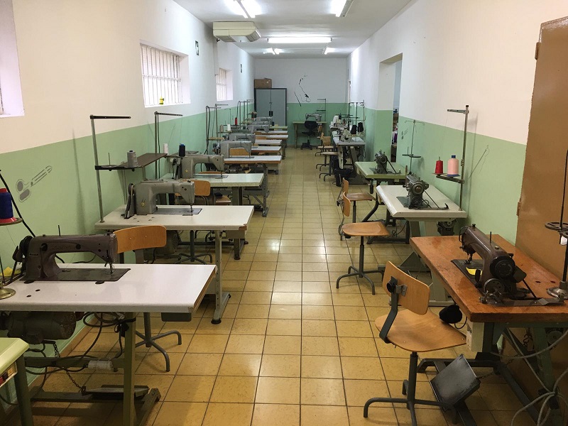 La Mancomunitat Camp de Túria ofrece formación en textil y mecánica para jóvenes de 16 a 21 años que no tengan el graduado en ESO