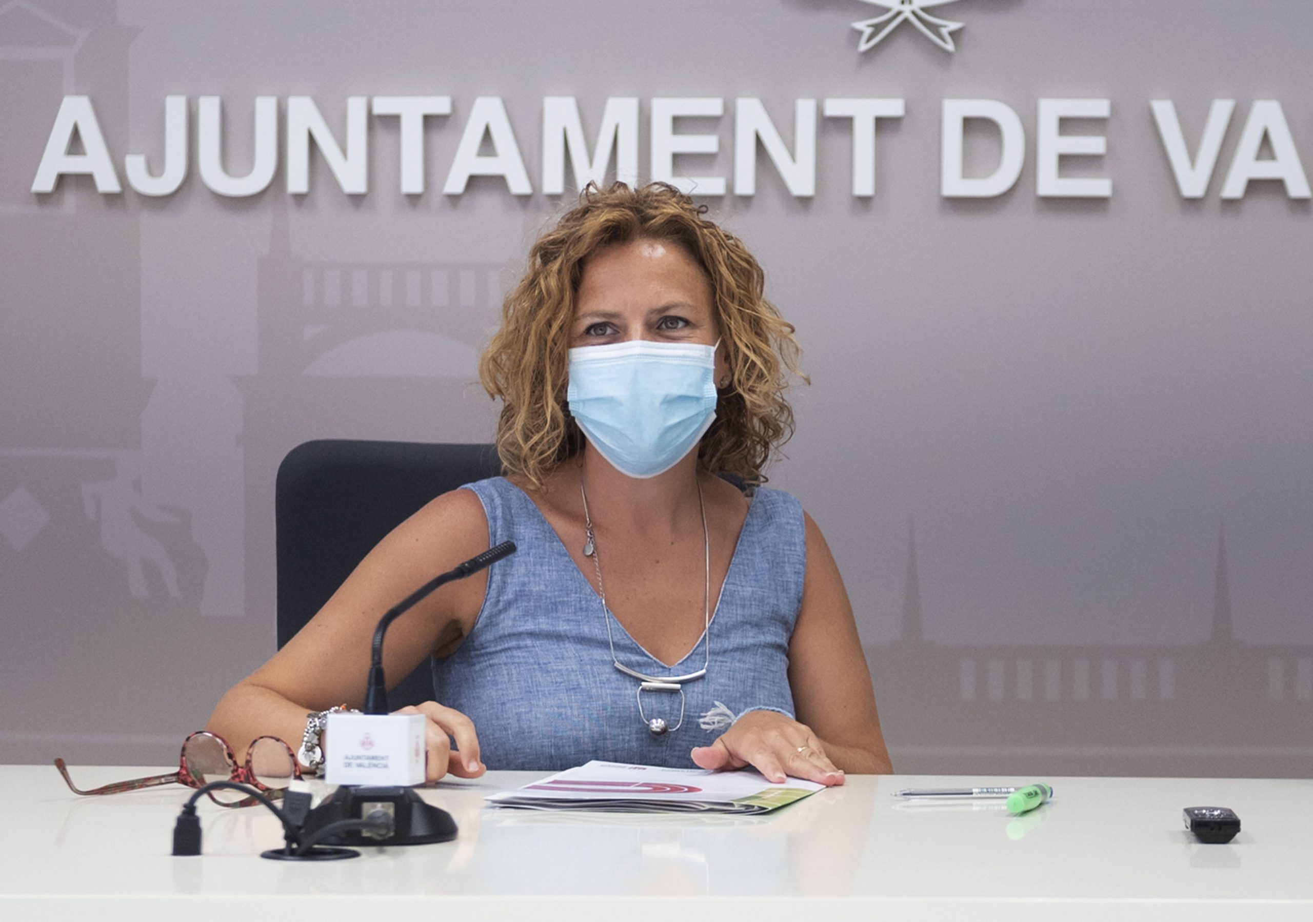 Valencia librará de la tasa por ocupación a buñolerías, foodtrucks y puestos de venta callejeros durante todo el 2021