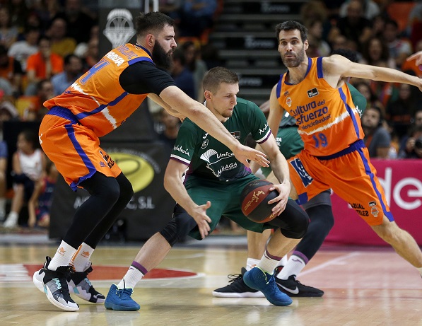 Valencia Basket disputará un triangular de pretemporada en Murcia ante UCAM Murcia y Unicaja