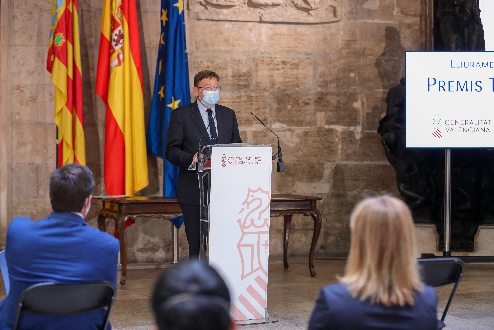 Ximo Puig destaca que el Bono Viaje Comunitat Valenciana 'estimulará el consumo de las familias valencianas con una bonificación del 70%, hasta los 600 euros'
