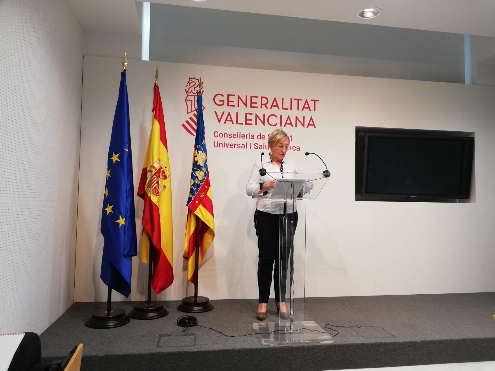 Ana Barceló aclara que la suspensión docente sólo afecta a los estudiantes de Ciencias de la Salud