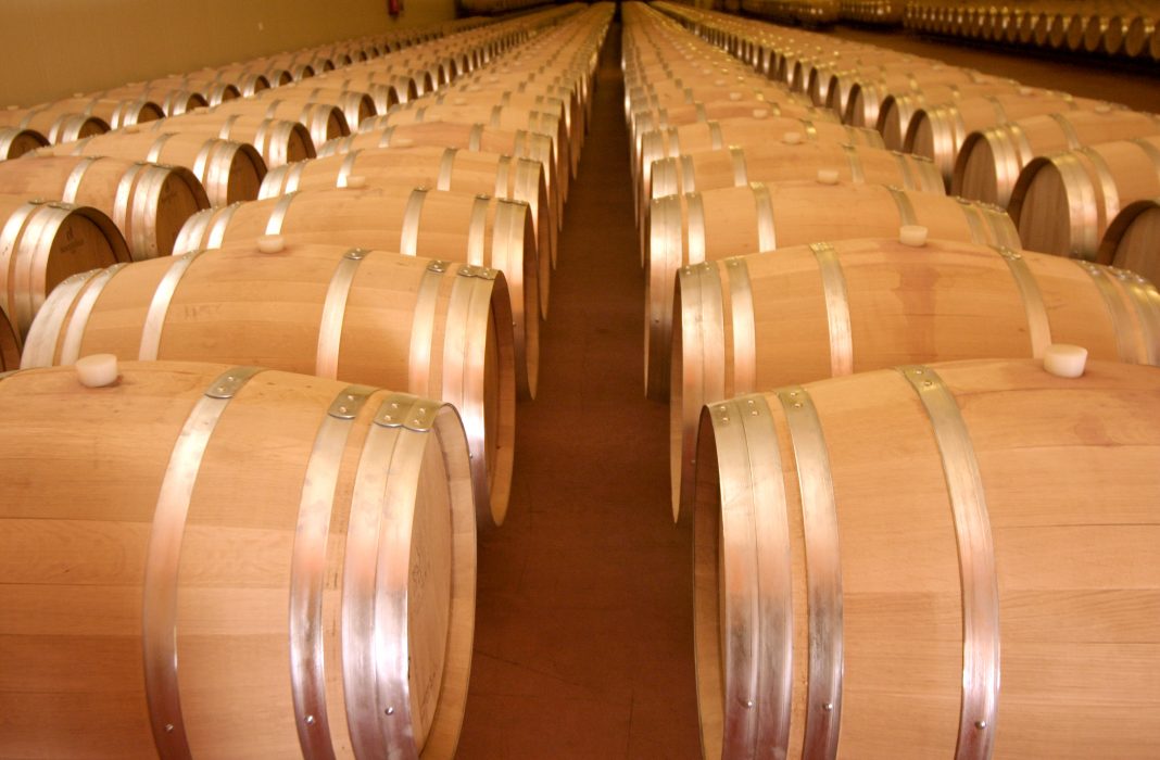 La Generalitat ejecuta el pago de 2,4 millones de euros en ayudas extraordinarias de mercado para el sector vitivinícola