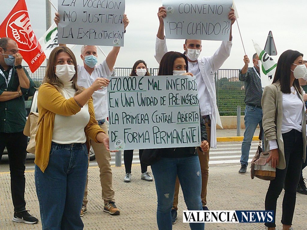 El comité de Empresa de La Ribera también irá a la Huelga y acusan a Sanitat de propuesta inconcreta y discriminatoria