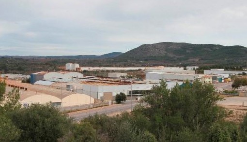 Ivace y Fepeval suscriben un convenio para impulsar las áreas industriales 