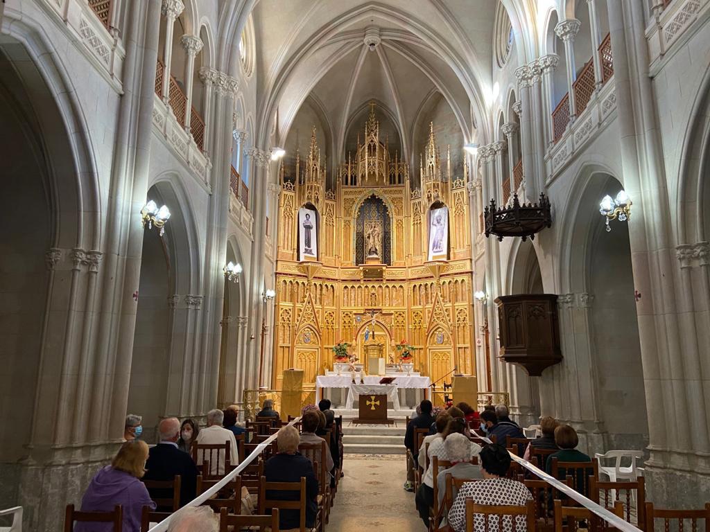 Una iglesia neogótica de la localidad valenciana de Benigànim, erigida a comienzos del siglo XX,  ha reabierto al culto después de más de 50 años.