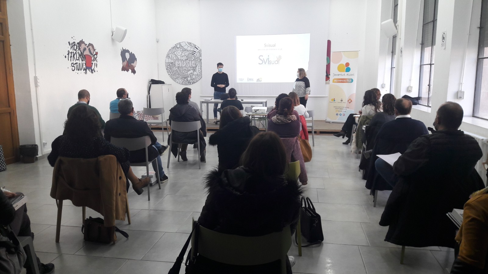 Todos los departamentos del Ayuntamiento de Alcoy ya son accesibles para las personas sordas