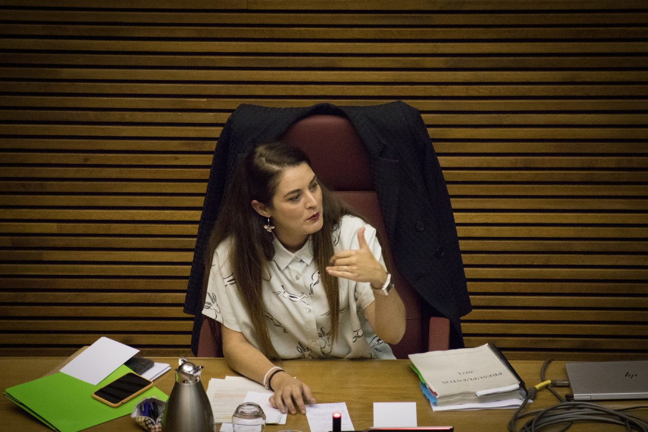 Ciudadanos pide a la Consellera Mollá su dimisión por dignidad tras ocultar a la opsición todo lo relativo al expediente de la muerte de los burros del Desert de les Palmes