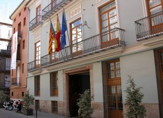 El patronat de la RACV anuncia la nova versió del seu traductor en la novetat de traducció del Valencià a Castellà