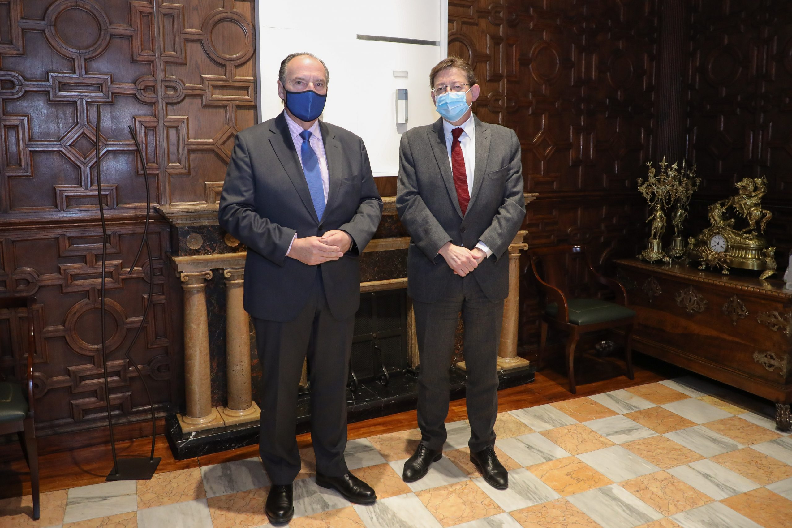 Ximo Puig se reúne con el presidente de la Cámara de Comercio de Valencia