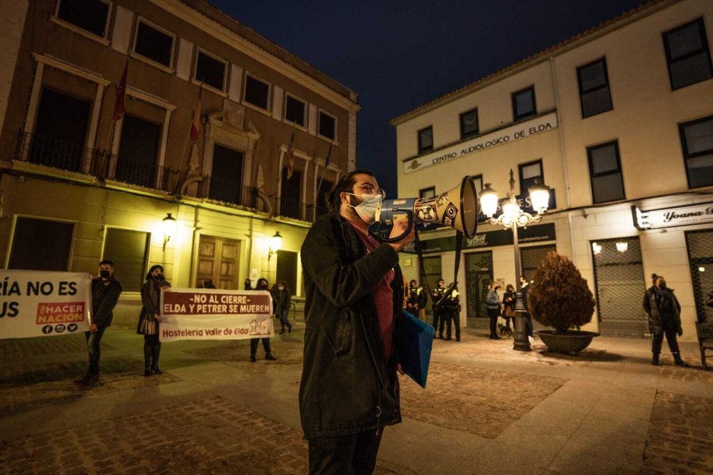 Los hosteleros de Elda y Petrer abrirán sus negocios el 16 de febrero siguiendo el ejemplo de Castellón.