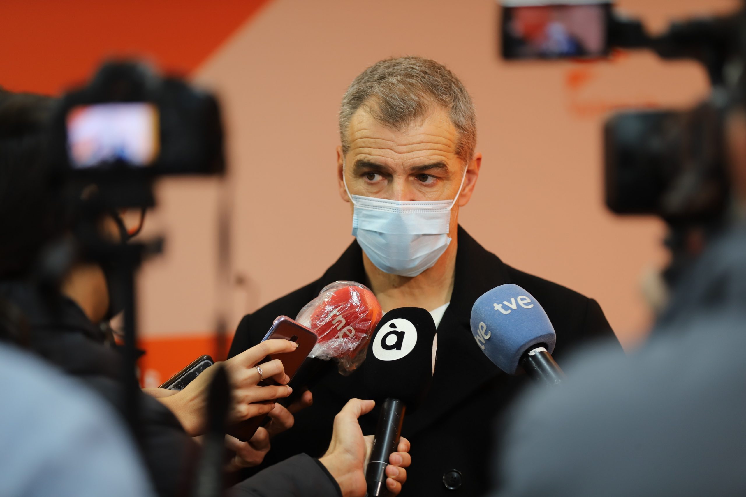 Toni Cantó insta al Consell a contar con la sanidad privada para la vacunación de la Covid-19