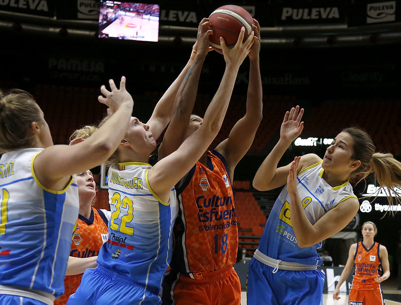 Valencia Basket consigue una trabajada victoria ante el Cadí La Seu (61-53)