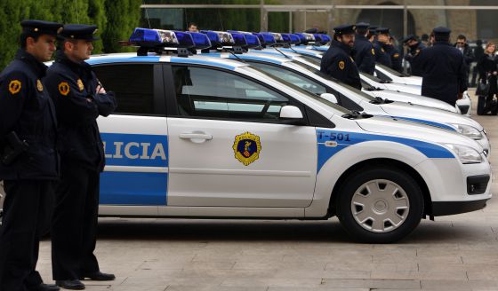 La Policía de la Generalitat reforzará el control de aforos en las grandes superficies comerciales