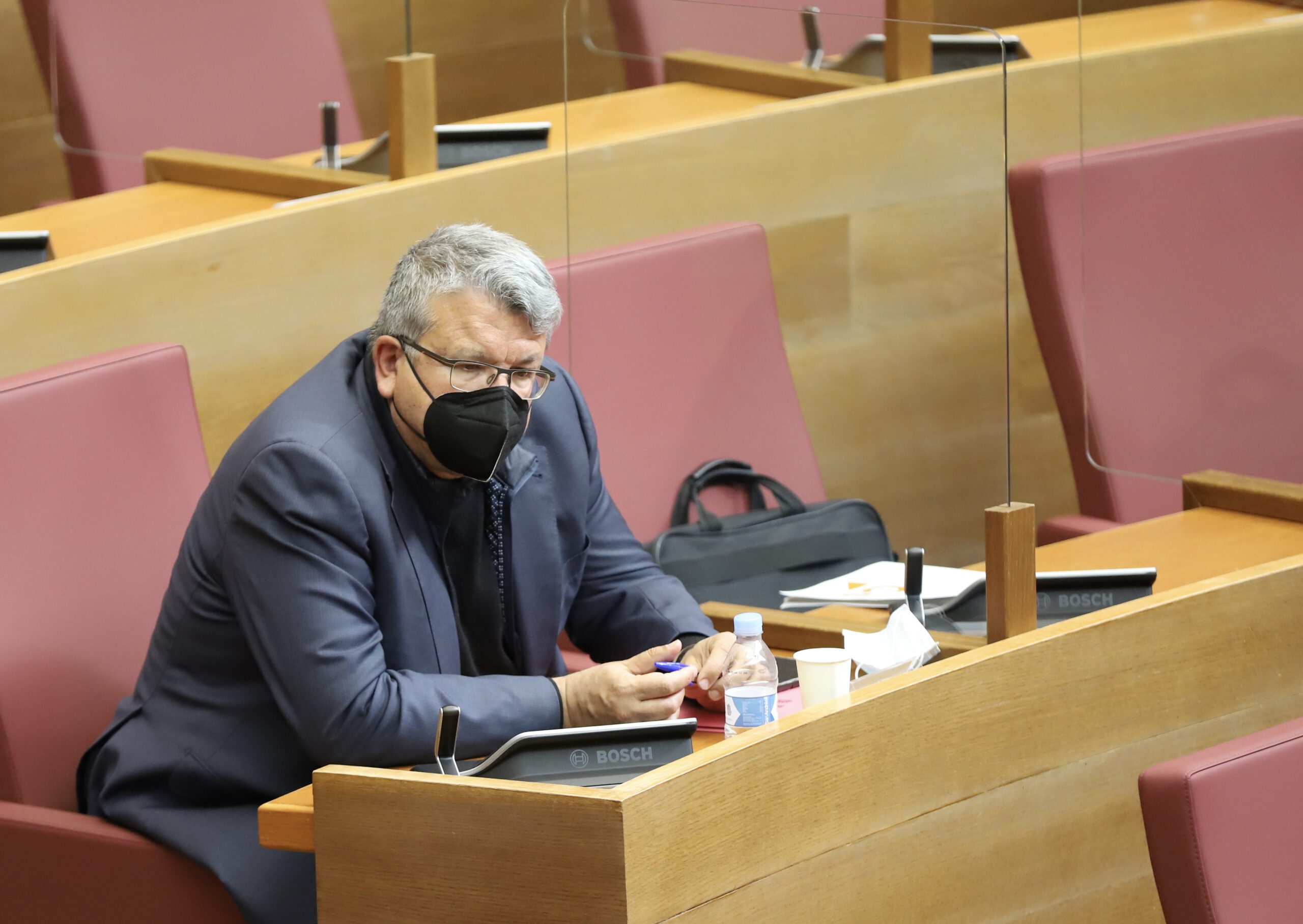 Llopis lamenta el 'no' del tripartito a realizar cribados masivos con el objetivo de prevenir una cuarta ola de coronavirus