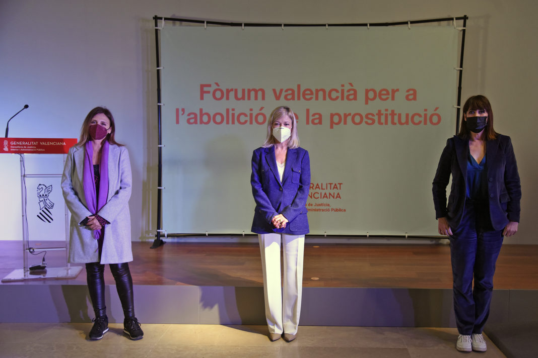 La consellera de Justicia ha presentado el Foro Valenciano para la Abolición de la Prostitución