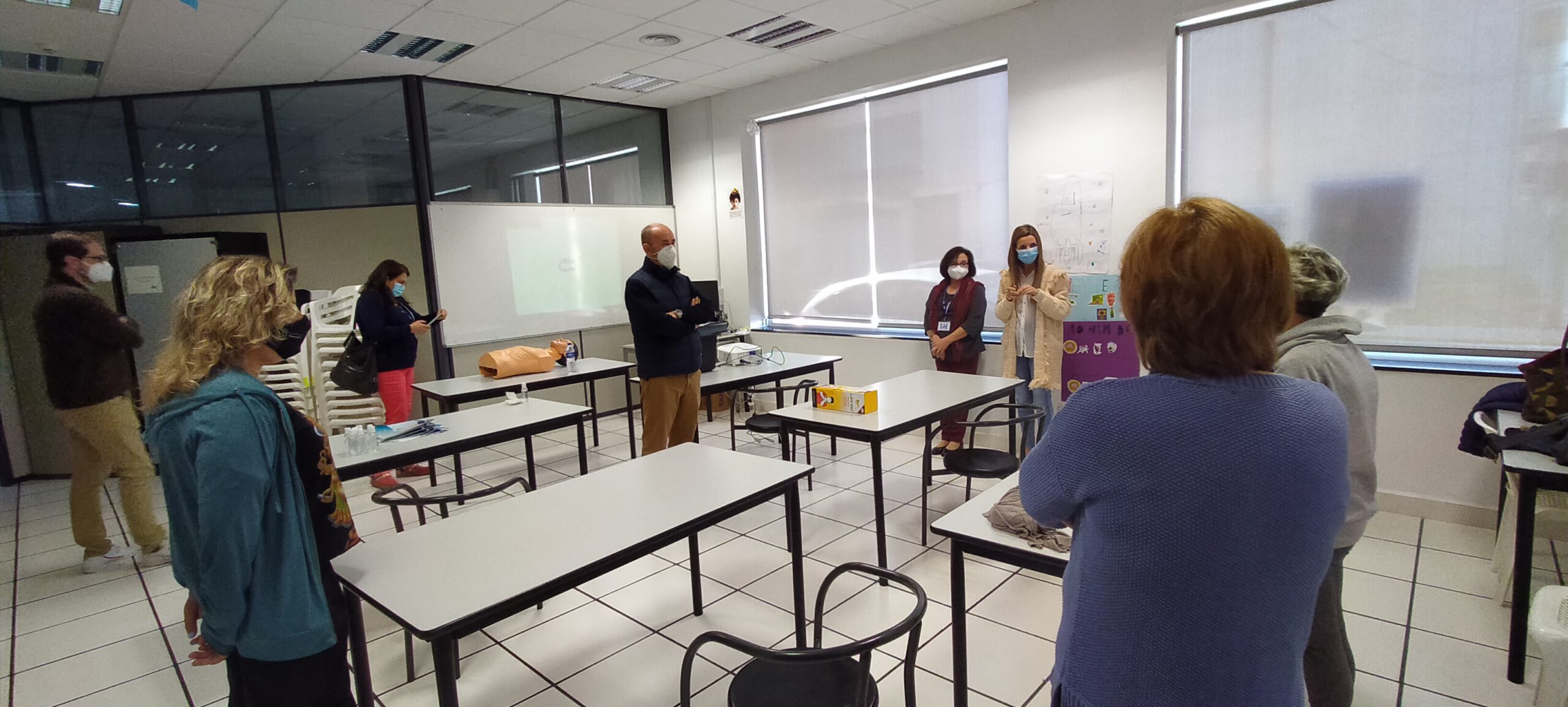Massanassa realiza un curso contra atragantamientos en los colegios