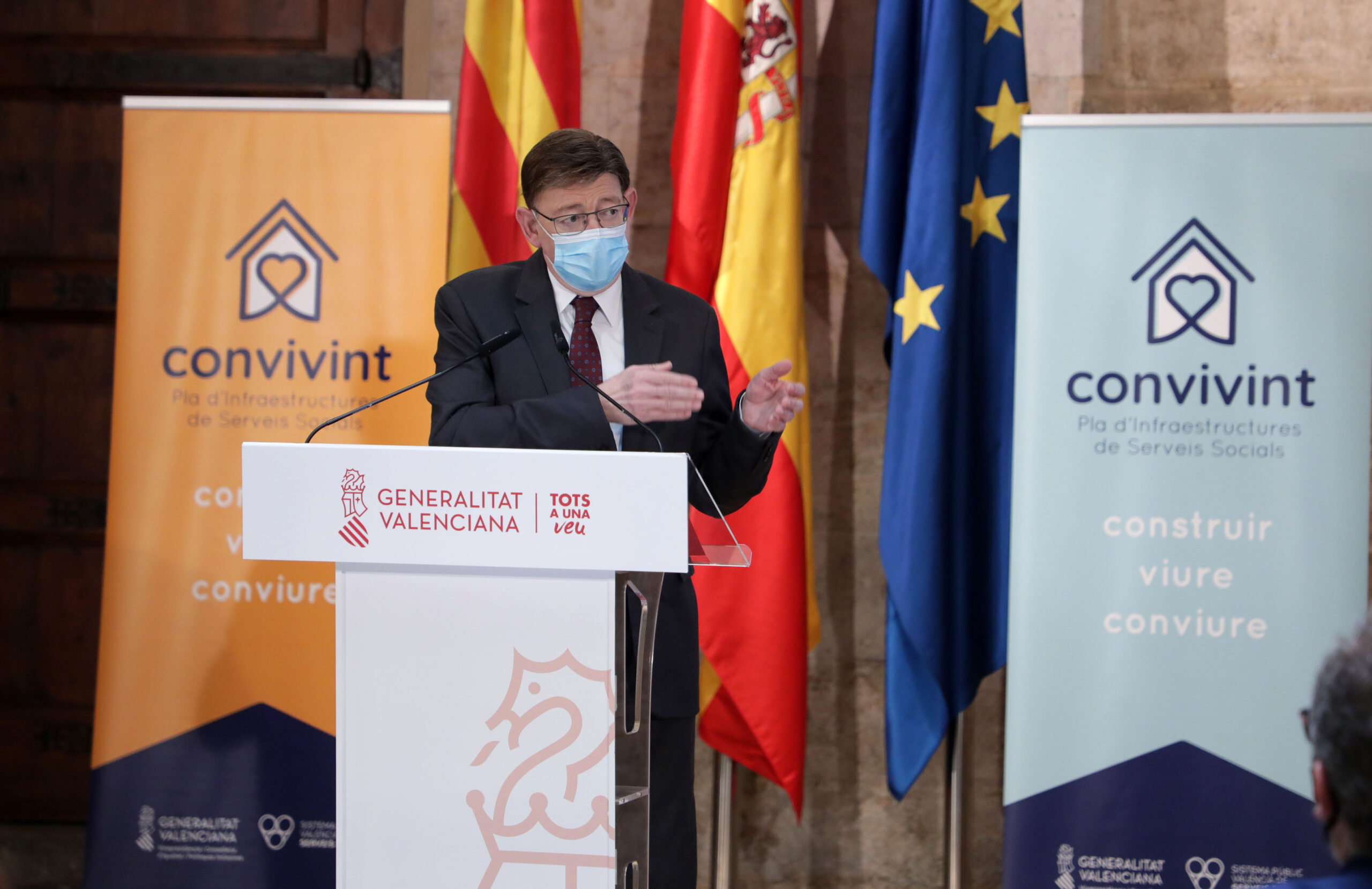 El Plan 'Convivint' destinará 561 millones de euros a 247 proyectos que permitirán crear 6.600 nuevas plazas públicas en residencias y centros de día para las personas más vulnerables