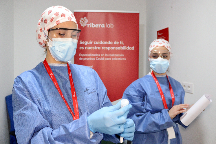 Especialistas de Ribera insisten en la importancia de las medidas de seguridad Covid aunque se reciba la vacuna