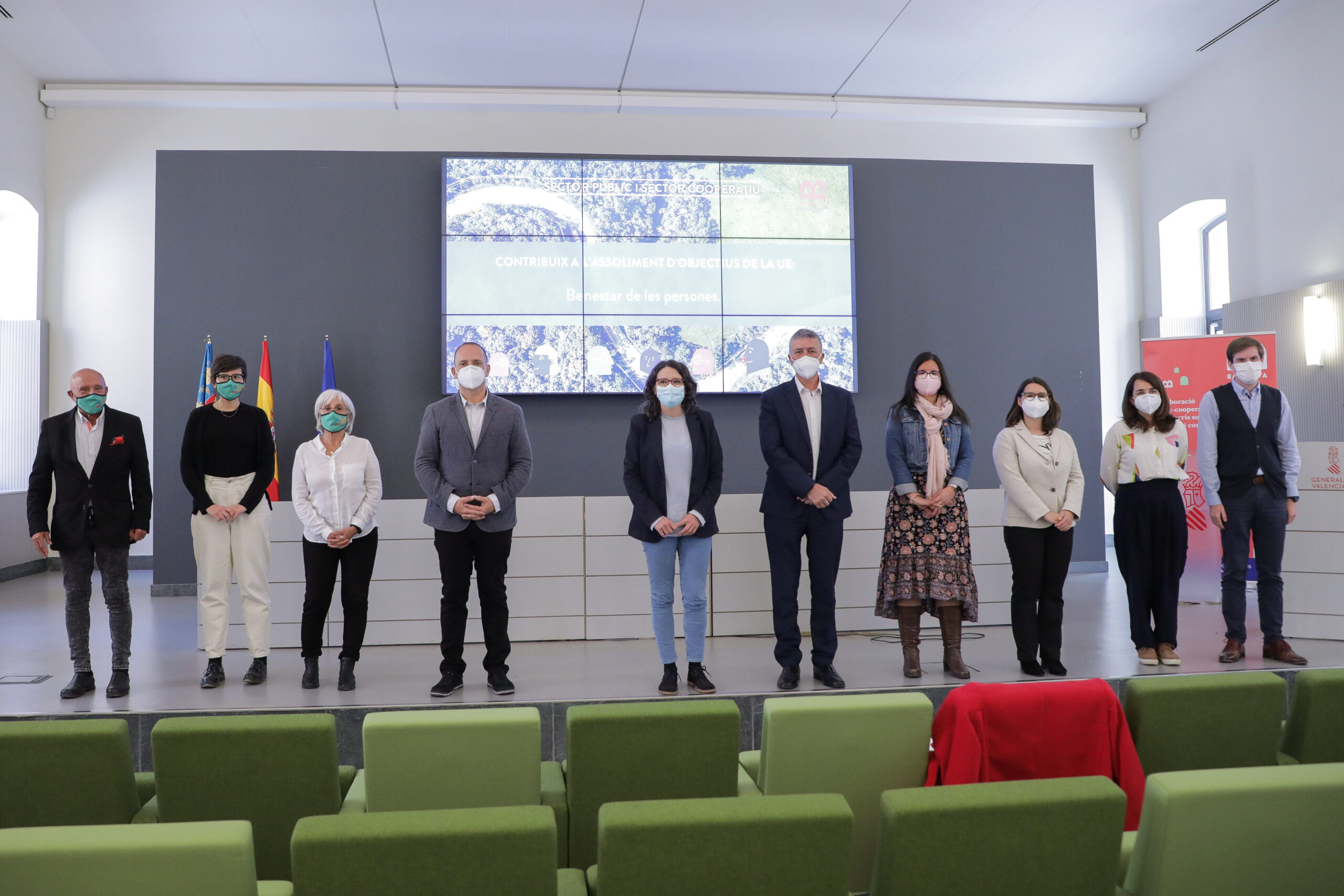 El Consell presenta un plan de colaboración publico-privada