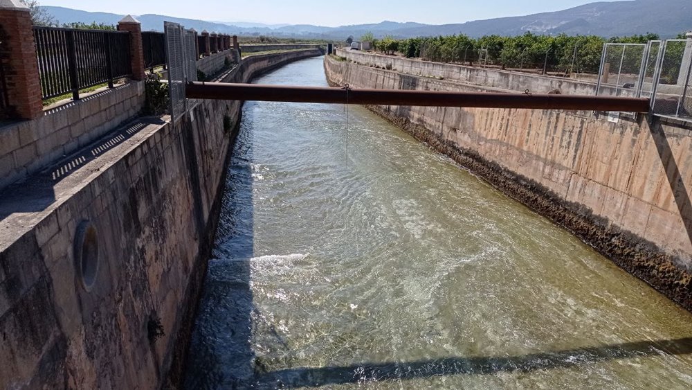 La Acequia Real del Júcar finaliza las aportaciones de agua a l’Albufera del año hidrológico