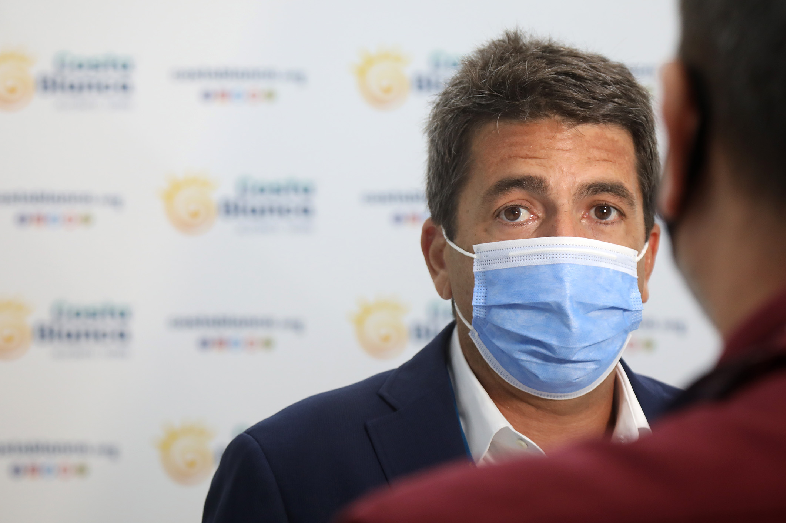 Mazón: “La Generalitat engaña al sector hotelero al no priorizar su vacunación