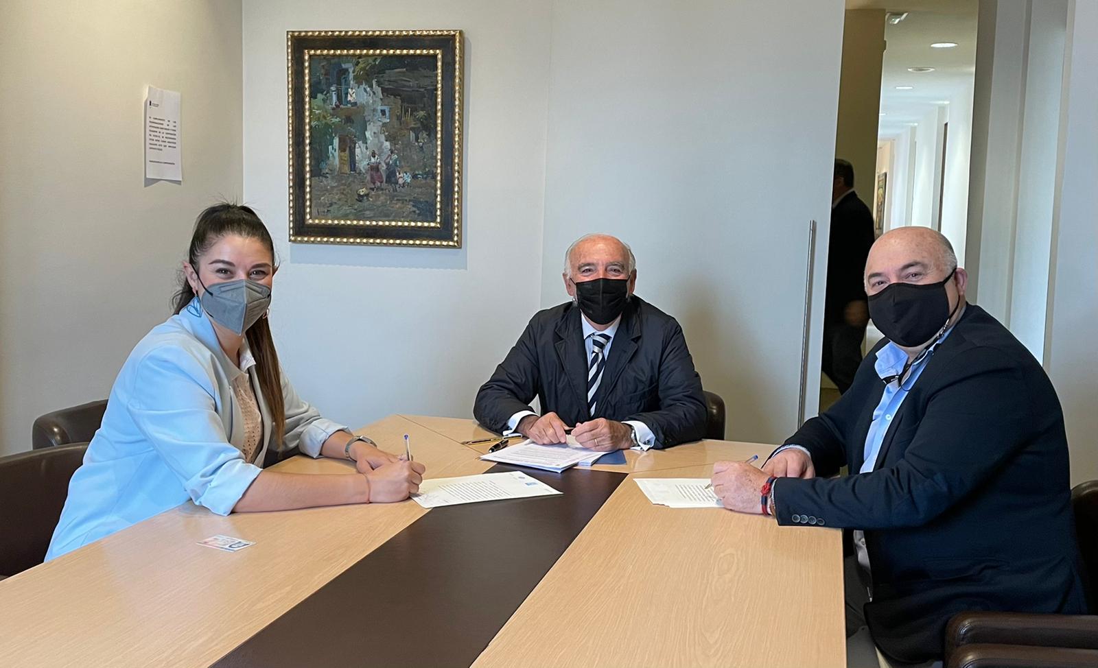 Nuevo convenio entre el Ayuntamiento de Náquera y VAERSA