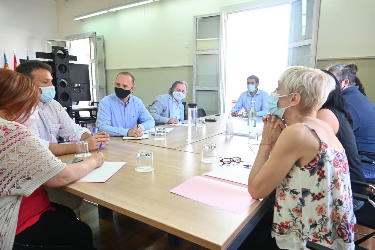 Martínez Dalmau se ha reunido con el nuevo presidente de La Sareb para solucionar los problemas de Alfafar, Torrent y Ribarroja