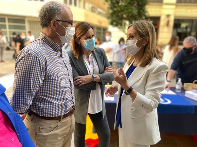 El PPCV sigue con su campaña de firmas contra los indultos de Sánchez «que busca perpetuarse en la Moncloa»
