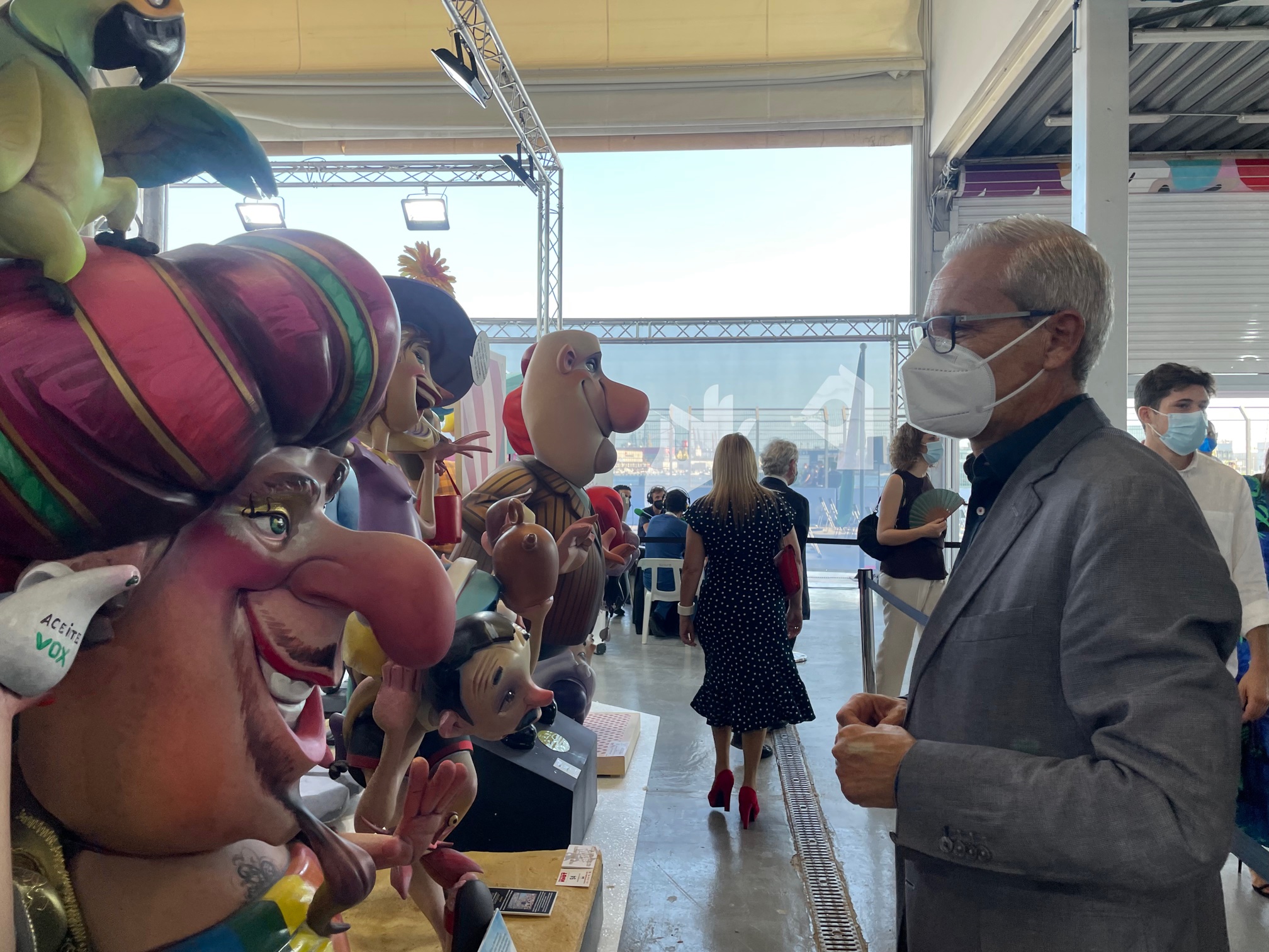 Santi Ballester critica la falta de espacio en la Exposición de Ninot